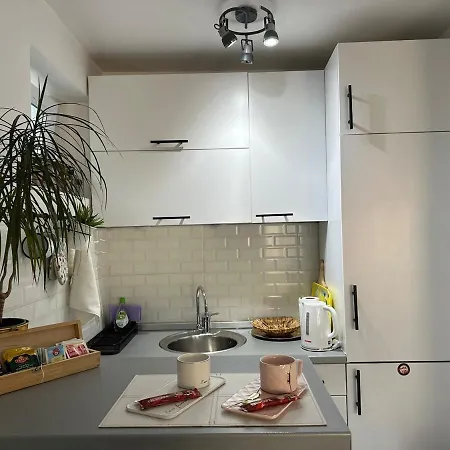White Lotus Apartment *